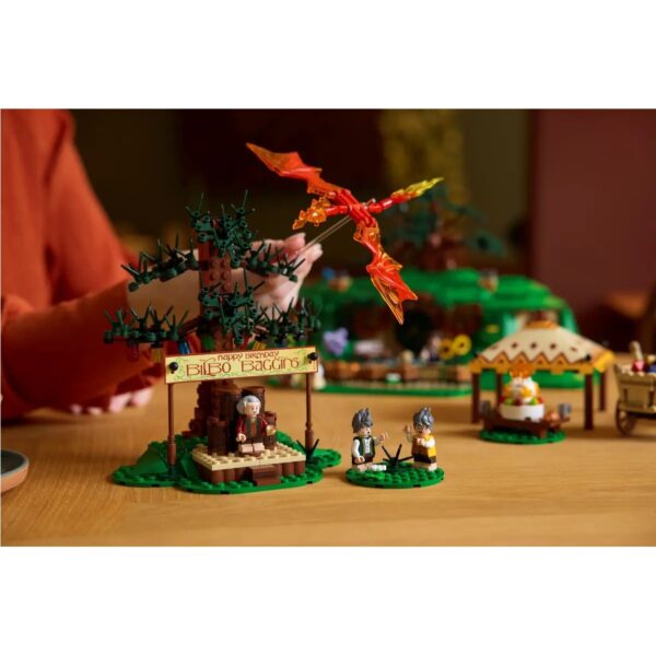 Lego 10354 Il Signore degli Anelli: la Contea - immagine 6