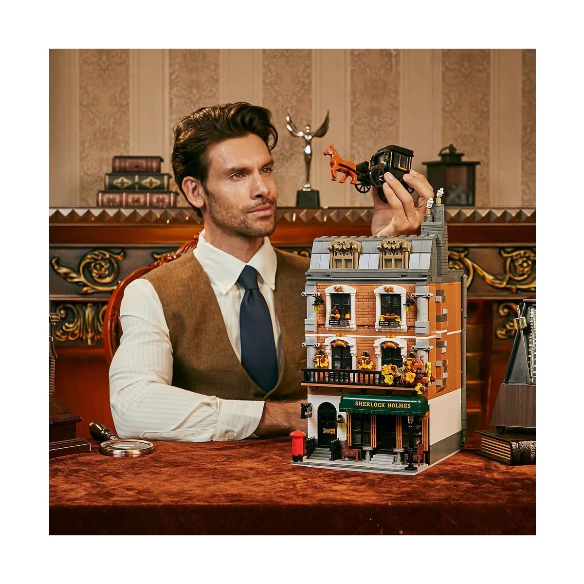 PANTASY - 85014 - Sherlock Holmes Baker Street 221B Apartment - immagine 2