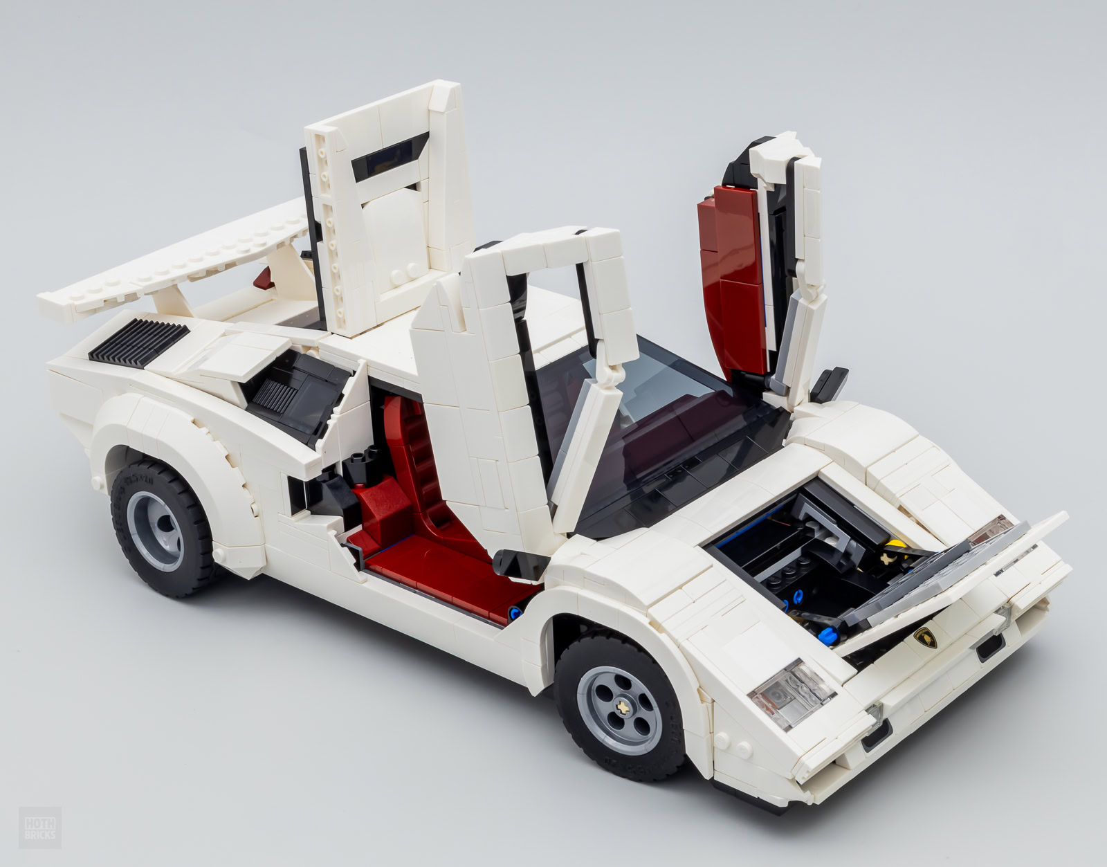 LEGO Icons 10337 - Lamborghini Countach - immagine 6